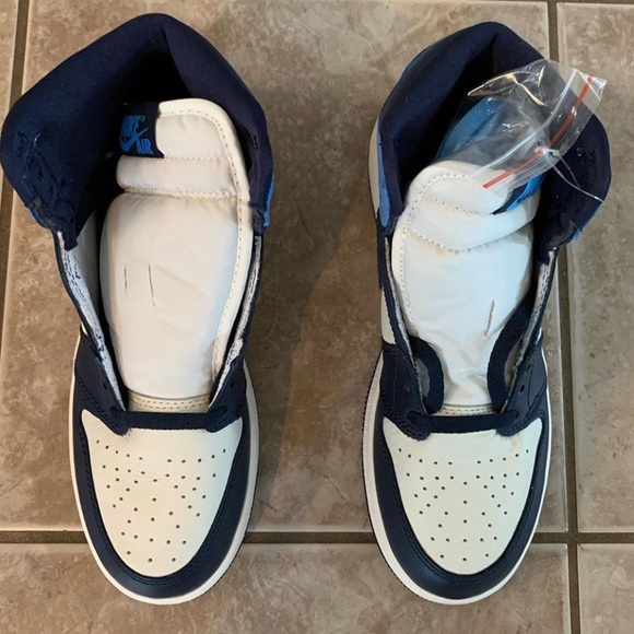 OBSIDIAN JORDAN 1 HIGH TOP (SOLD) - Picture 5 of 8